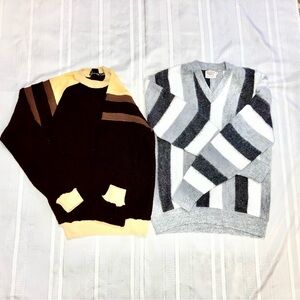 Awesome Lot of 2 Vintage 60s 70s Men’s Sweaters Brown Gray Medium